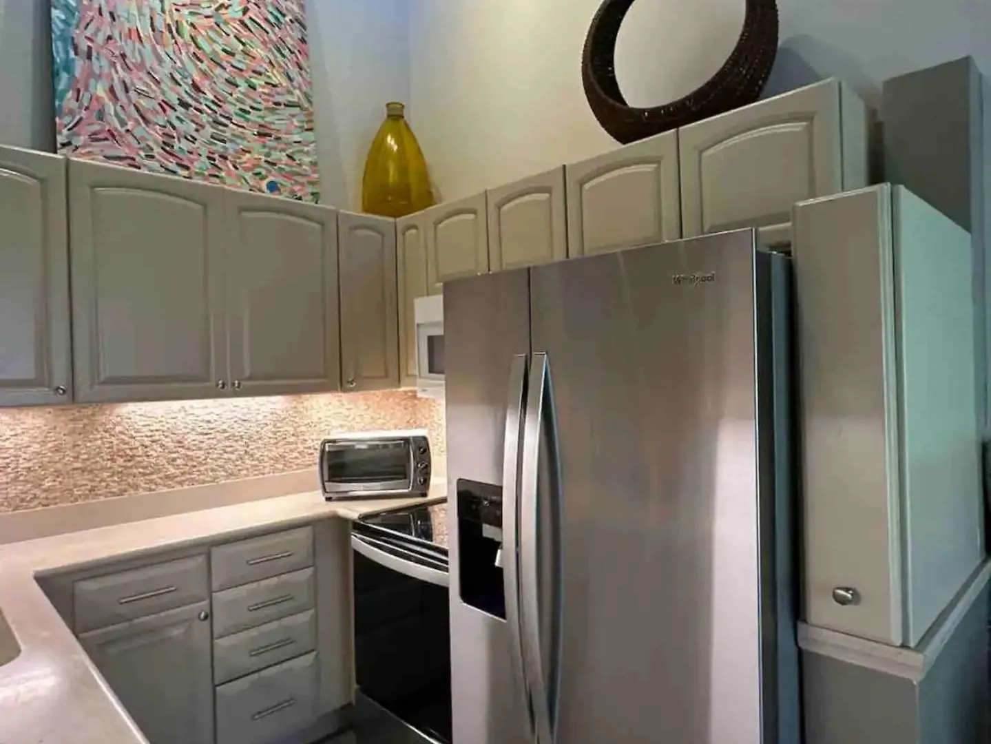Modern Kahana Getaway USA